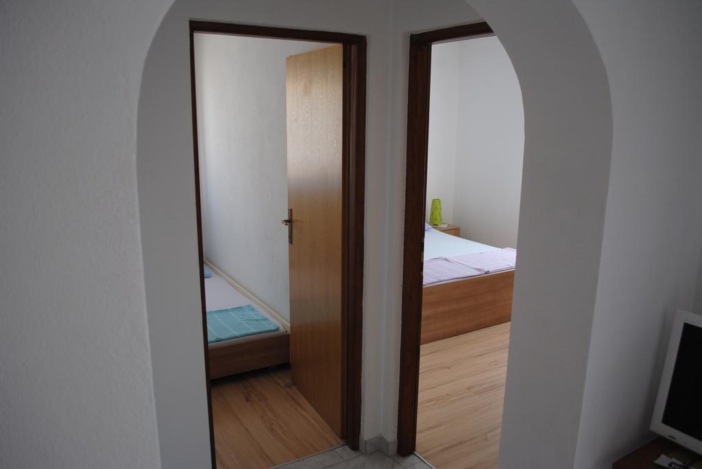 Apartments Vidolma Povljana Exterior photo